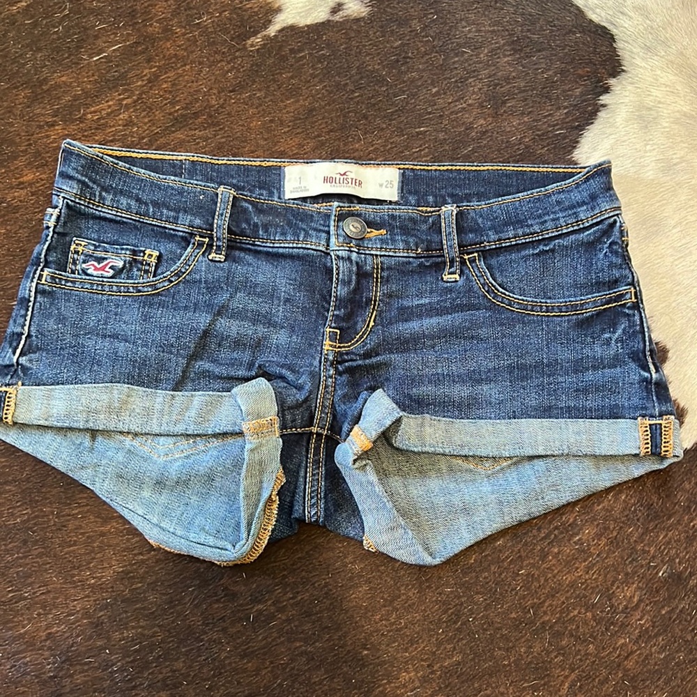 Hollister Jean shorts